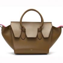 スゴイ人気美品 セリーヌコピー バッグは造型がさまざまで、他とは違ったスタイルを作る...