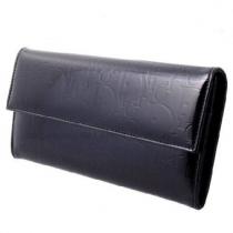 スゴイ人気美品 クリスチャンディオール コピー 財布は爽やかな素材のバッグは、若さと活力のある特徴があります