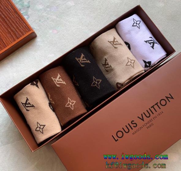 驚きの破格値送料無料ルイヴィトンLOUIS VUITTON靴下ブランド コピー s 級2021