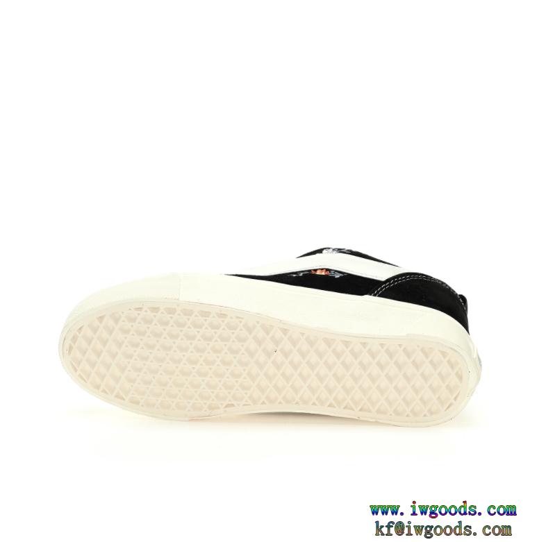 先行入手気兼ねなく使える男女の靴 板靴コピー ブランドVANS（ヴァンズ） Vault Knu-Skool VR3 LX