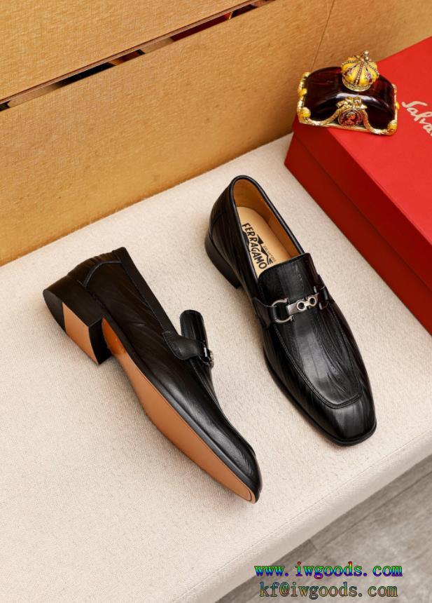 激安 通販 専門FERRAGAMO革靴今シーズンも人気ブランド国内入手困難