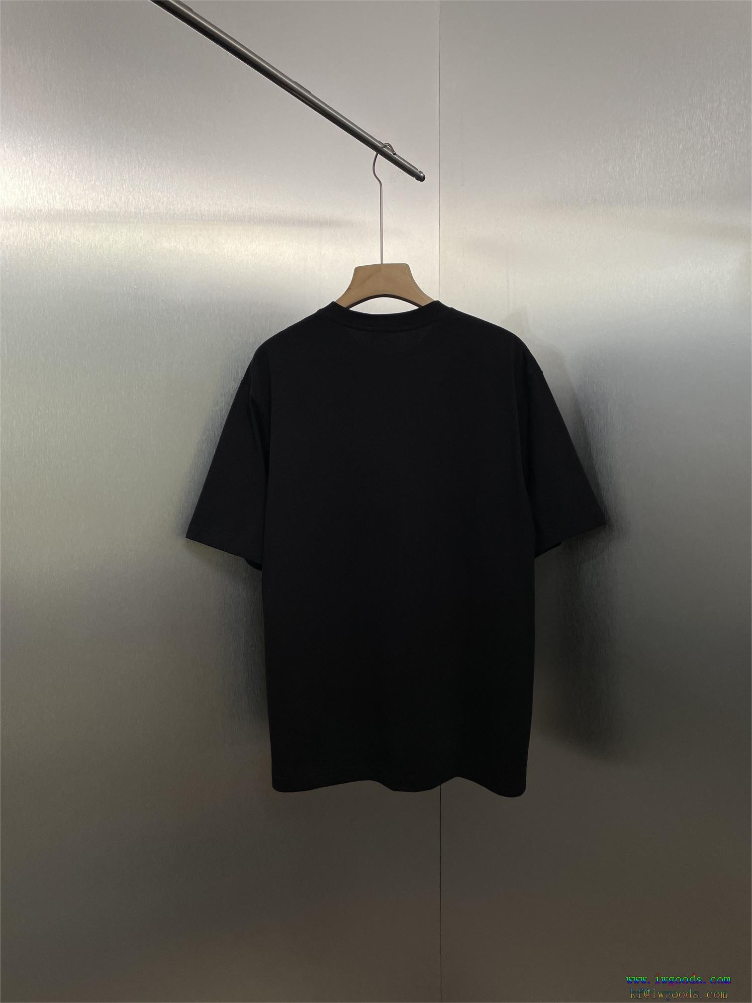 偽 ブランド新作セール価格で華やかな印象半袖Tシャツ【ユニセックス】バーバリーBURBERRY