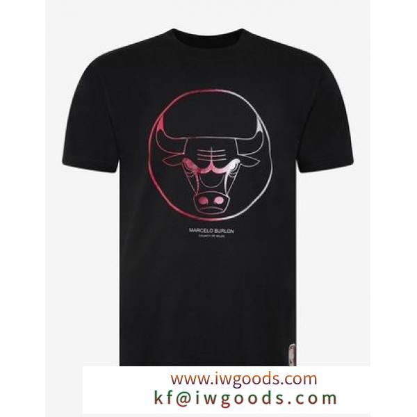 【関税/送料込】【Marcelo Burlon 激安スーパーコピー】Black Chicago Tシャツ iwgoods.com:a0soim