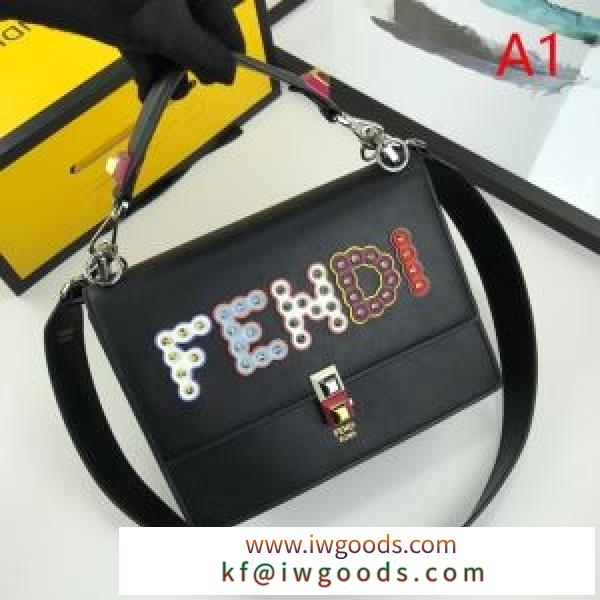 Fendi バッグ レディースプレゼントおすすめフェンディ コピー 安い バゲットバッグ大きい高級感をプラス通勤レザーバッグ iwgoods.com PjC8zC