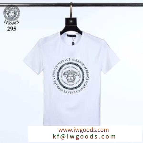 芸能人愛用するアイテム 3色可選 半袖Tシャツ あらゆるシーンで活躍 ヴェルサーチ VERSACE いまなら選べる新作 iwgoods.com r4PbKz