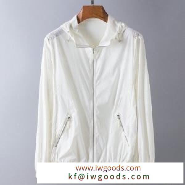 フェンディ ジャケット 限定通販 コーデをさらにモダンに メンズ FENDI コピー ホワイト 通気性 シンプル おすすめ VIP価格 iwgoods.com K9rWPD