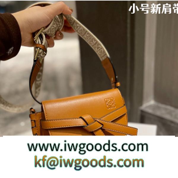 LOEWEコピー新作 Mini Gate Dual Bag ★2022注目累積売上総額第１位高級ブランドアイテム iwgoods.com GDKfei