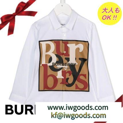 【大人も着れる】BURBERRY ブランドコピー通販 スカーフプリントロゴシャツ ホワイト iwgoods.com:p56py5-3