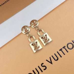 Louis Vuitton レディース ピアス デイリーに使いやすいデザイン ヴィトン コピー 通販 ブランド ストリート ロゴ 高品質 iwgoods.com zu4nKn-3