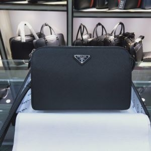 プラダ クラッチバッグ 新作 大人ナチュラル感が魅力 メンズ PRADA コピー ブラック ブルー ストリート 普段使いに重宝 最低価格 iwgoods.com PLvqSr-3