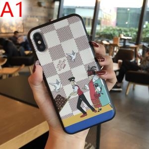 最低価格に挑戦する新作　LOUIS VUITTONスーパーコピーiphoneケースヴィトン格安コピー　iphoneケース　プリントで個性なスタイル iwgoods.com i8rKbu-3