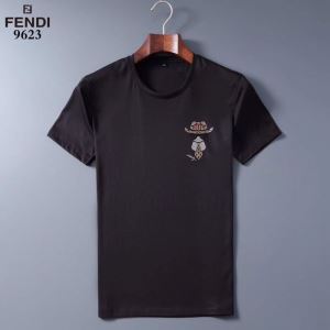 普段使いにも最適なアイテム 2色可選 半袖Tシャツ 人気の高いブランド フェンディ FENDI iwgoods.com 5zy8Tz-3