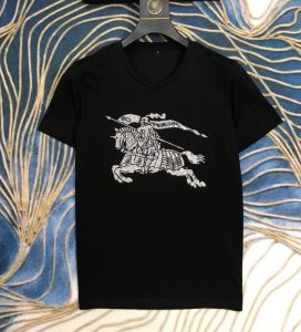 バーバリーファッショニスタを中心に新品が非常に人気  2色可選BURBERRY 半袖Tシャツ 2020春新作 iwgoods.com Pby4fC-3