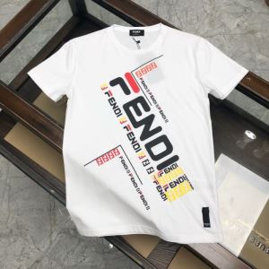 フェンディ高級感のある素材  3色可選 FENDI 一番手に入れやすい 半袖Tシャツ 海外でも人気なブランド iwgoods.com WreGvi-3