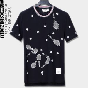 半袖Tシャツ 2色可選 １点限り！VIPセール トムブラウンおしゃれ刷新に役立つ  THOM BROWNE お手頃プライス iwgoods.com D4XXDC-3