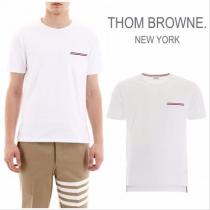 【THOM BROWNE 偽物 ブランド 販売】T-Shirt With Pocke...