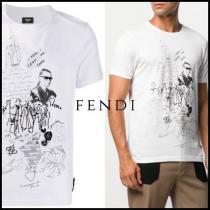 FENDI ブランド コピー - ロゴ Karl Kollage プリント コットン ホワイト Tシャツ iwgoods.com:x2vvlg-1