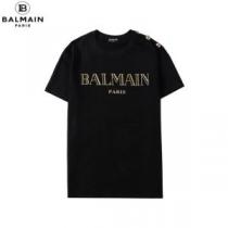 きちんと感ある着こなしに BALMAIN バルマン ｔシャツ コーデ メンズ コピー ブラック ホワイト 通勤通学 ブランド 品質保証 iwgoods.com OLzC8v