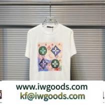ラックスした雰囲気 半袖Tシャツ 2色可選 高級感を備えている LOUIS VUITTONコピー 2022春夏 プリント 着心地満点 iwgoods.com u4HzWD-1