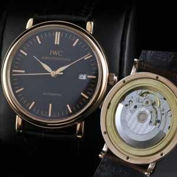 自動巻き スイスムーブメント 3針 スゴイ人気    日付表示 夜光効果  男性用腕時計 IWC クオーツ メンズ腕時計