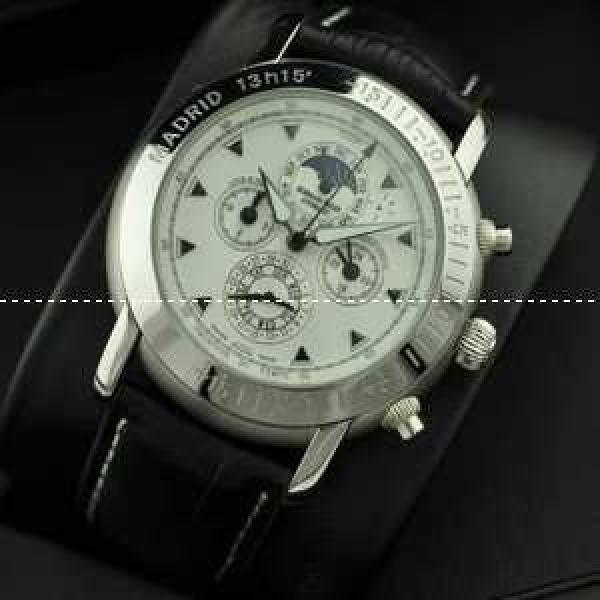 10針クロノグラフ Audemars Piguetオーデマピゲ 腕時計  自動巻き 日付表示 ステンレス レザー