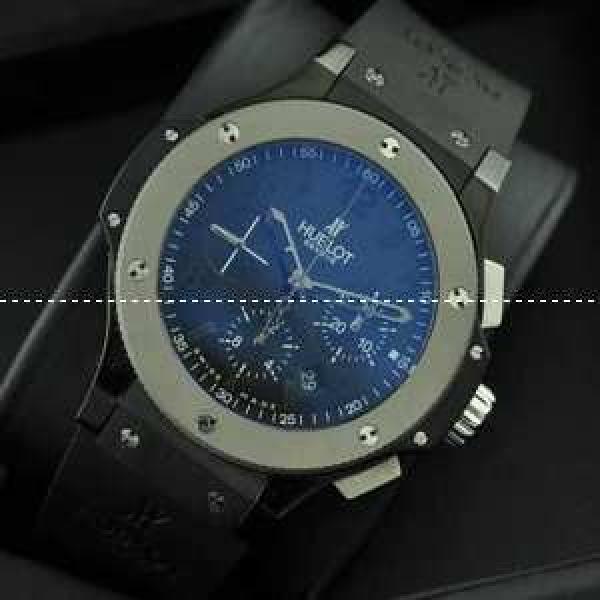 スイスムーブメンノ7750 Hublot ウブロ メンズ腕時計 自動巻き 6針クロノグラフ 日付表示  42MM セラミック ラバー