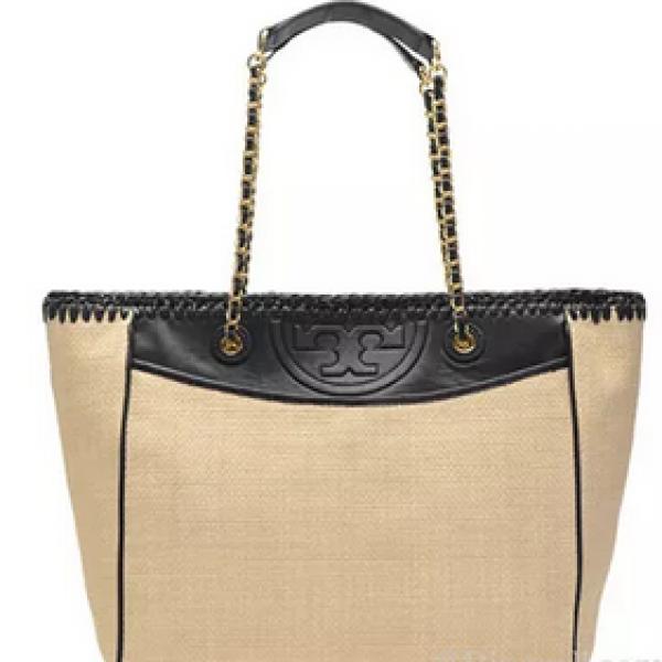 機能も充実★大人美人のきれいめトリーバーチ TORYBURCH FLEMING CROCHET E/W TOTE バッグ 入荷！ナチュラル×ブラック ストロー×レザー