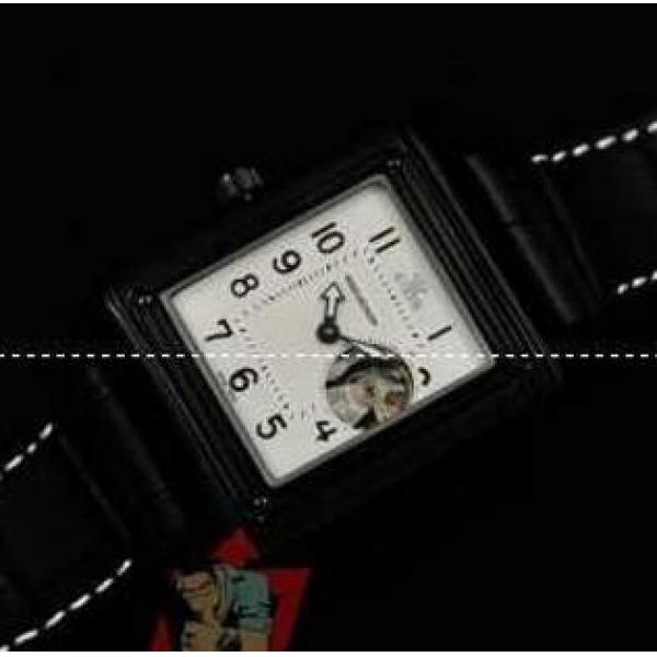 頑強な雰囲気 JAEGER-LECOULTRE ジャガールクルト 品のある輝きが見事な時計.