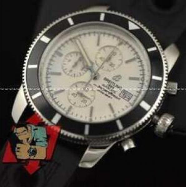 ラバーをモールド成型したブライトリング 腕時計 Breitling スーパーオーシャン腕時計 42mmボーイズサイズ　A23320