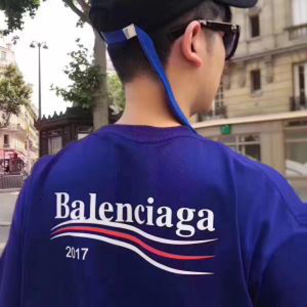 2019 バレンシアガ BALENCIAGA 人気爆だんな売れ筋！！高級感を引き立てる 半袖Tシャツ