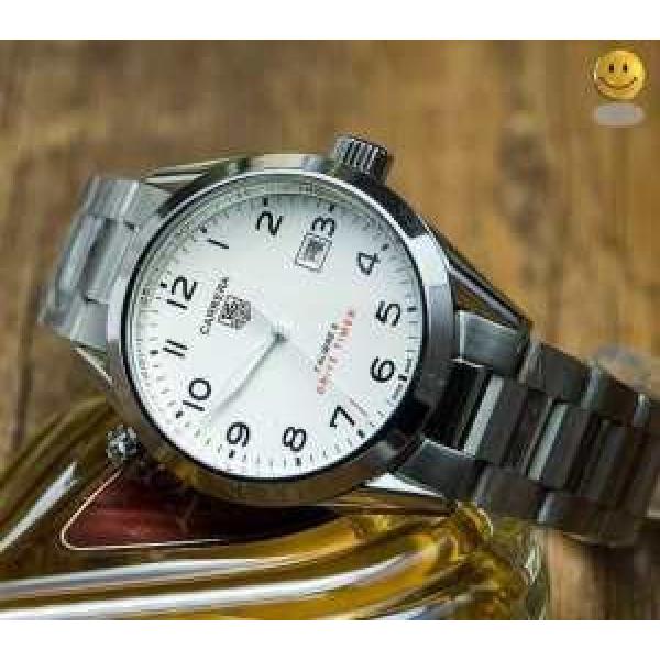 ロゴ付き   2019 TAG HEUER タグホイヤー  ステンレス 3針クロノグラフ 日付表示 男性用腕時計 多色