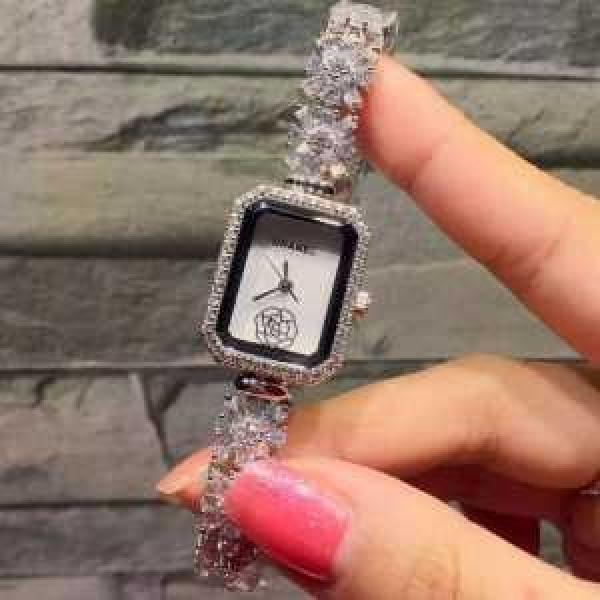 【人気ブログ掲載】 2019 スーパー コピー2023 ブランド コピー 人気限定 ダイヤ付きベルト 女性用腕時計 2色可選