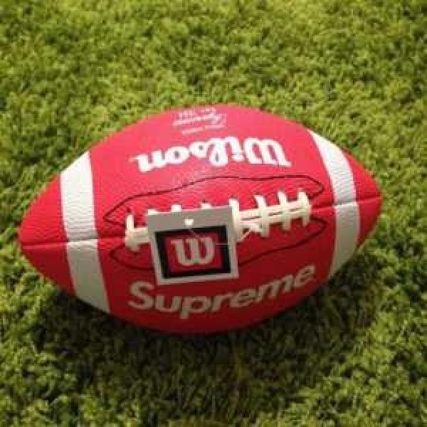 SUPREME x Wilson 10FW MINI Football ラグビー（ボール）追跡付/関税なし