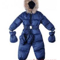 高い保温性があるモンクレール コピー秋冬新作　織り密度の細かな子供用ダウンジャケット.
