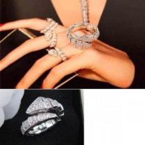 絶賛アクセサリー BVLGARI ブルガリ ダイヤモンド 925シルバー 最高級スネーク指輪 2色可選 3086