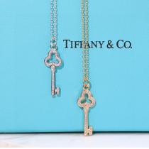 希少入荷ティファニー Tiffany&Coネックレスブランド コピー 通販鍵のネックレス