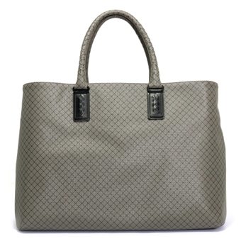 スゴイ人気美品 ボッテガヴェネタコピー バッグはちょっとクールなデザインがあなたにぴったりです