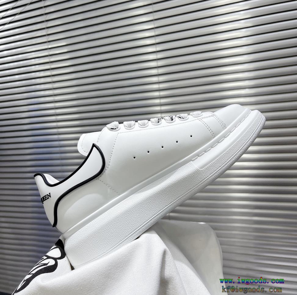 国内完売色アレキサンダー マックイーンalexander mcqueen白い靴スーパー コピー ブランドシリカゲル黒白テール