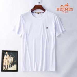 エルメス どのアイテムも手頃な価格で HERMES 3色可選 ファッショニスタを中心に新品が非常に人気 半袖Tシャツ iwgoods.com 5zGvqC-3