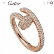 指輪 レディース カルティエ シンプルで華奢に見せる新品 Cartier コピー シ...