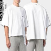 この時期の一番人気は 半袖Tシャツ 多色可選 コーデの完成度を高める トムブラウン THOM BROWNE iwgoods.com Kfuyia-1